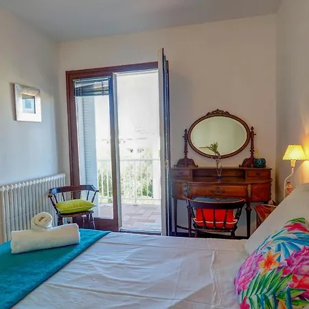 Appartamento Rustic Seafront By Hello